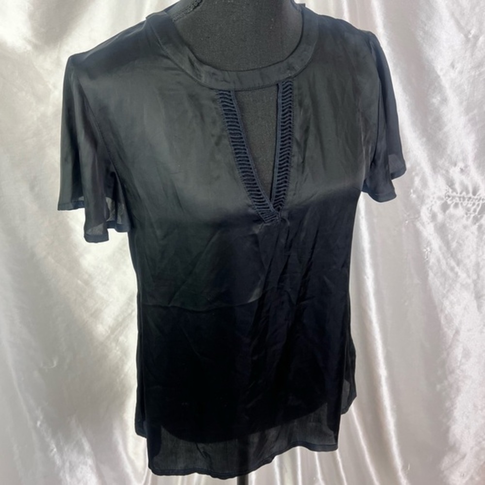 Stone Row Black Satin Cutout V-Neck Short Sleeve Blouse – Sleek & Chic (S)